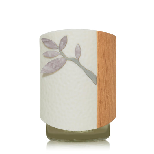 Dogwood ScentPlug® Diffuser with Light | Daily Edit